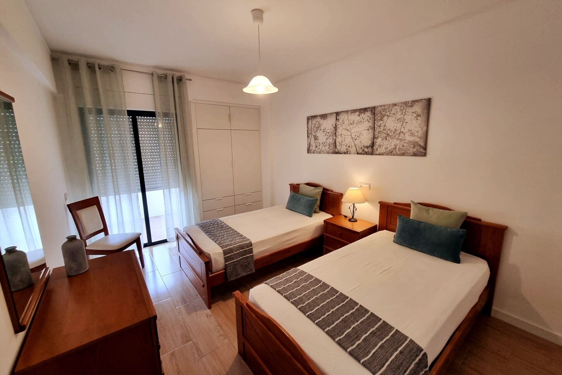 Bügeleisen/Bügelbrett, WLAN, Bettwäsche