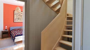 4 chambres, fer et planche à repasser, Wi-Fi