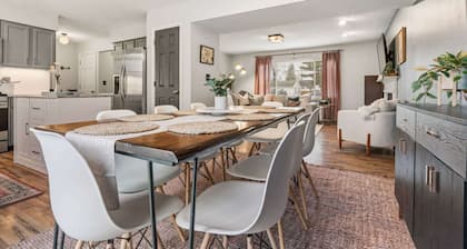 4 BR|Hot Tub|Game Room|Near MGM|Sleeps 8