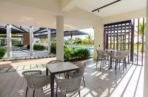 Outdoor dining - 20 minutes from Airport PJU Cozy 1-bedroom apartment in brilliant Punta Cana (Punta Cana)