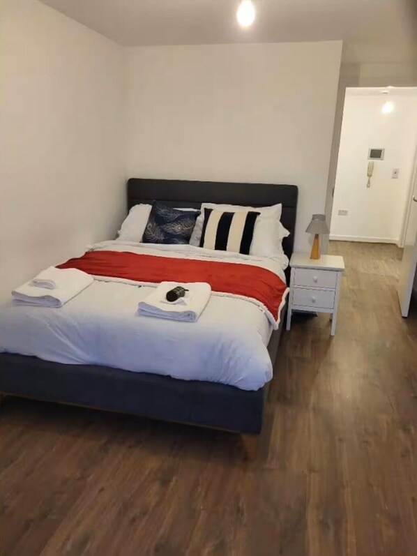 Ferro/asse da stiro, Wi-Fi, lenzuola