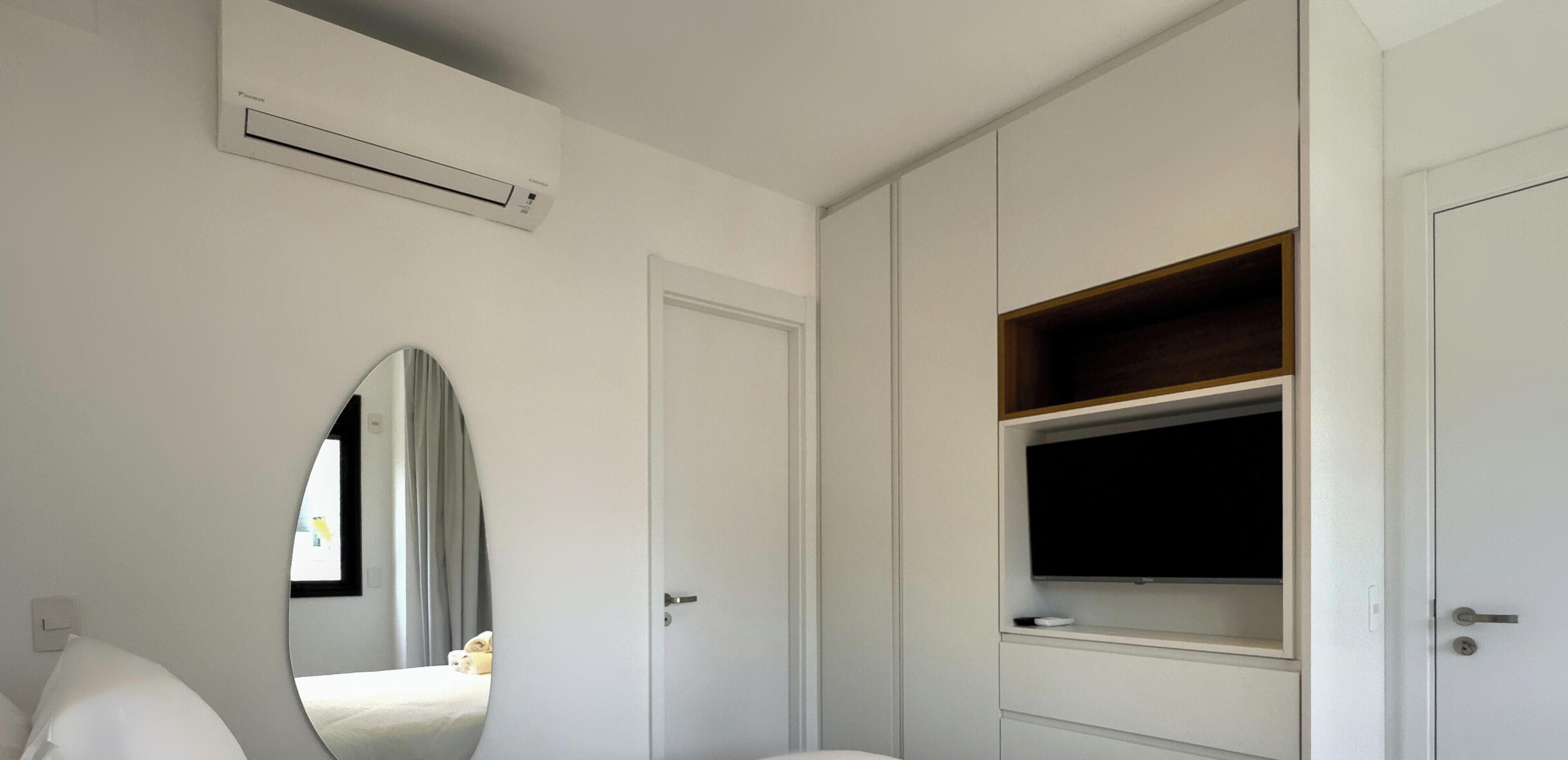 Apartamento Deluxe, vistas a la ciudad | Cortinas opacas, tabla de planchar con plancha, wifi gratis