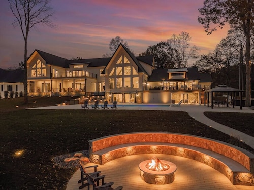 Suite View - Smith Mountain Lake