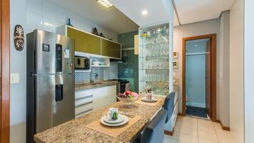 Basic Apartment | Private kitchen