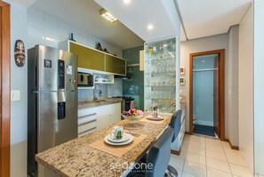Basic Apartment | Private kitchen