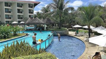 Apartment | Pool | Outdoor pool