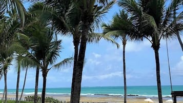 Apartamento | Praia | Na praia, areia branca