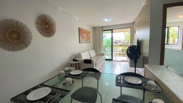 Apartment, Sea View | Dining room