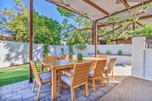 Outdoor dining - Scottsdale Italian Stallion (Scottsdale)