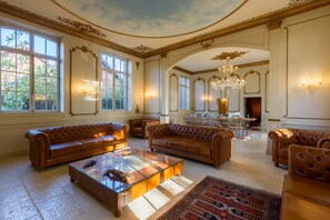 Interior - L'Ecole des Naudins - Ancienne école de village (Oizon)