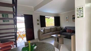 Apartment | Living area | TV