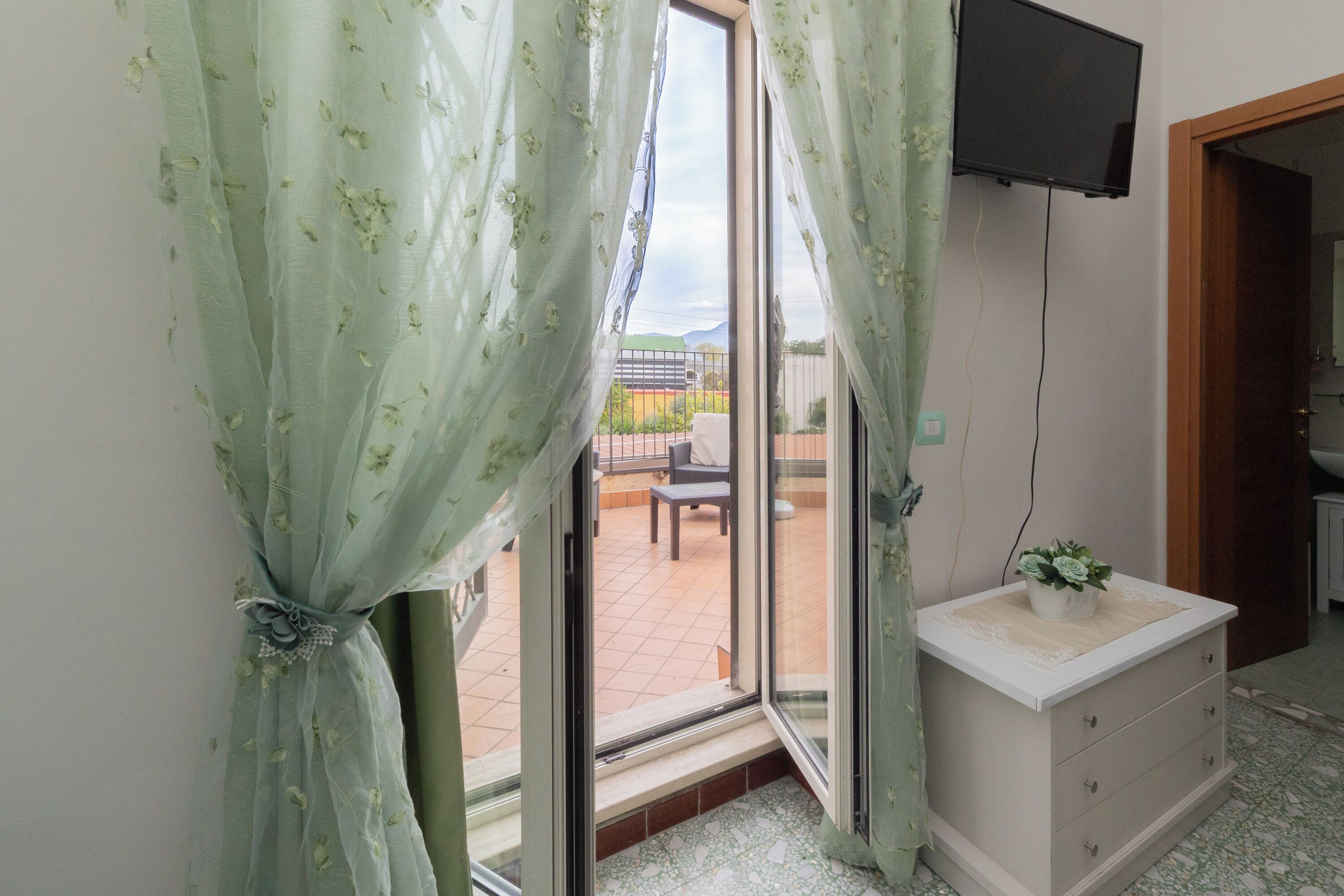 Classic Quadruple Room, Balcony | Individually decorated, individually furnished, blackout drapes