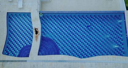 Finca Privada de 6 Habitaciones con Piscina, Cancha de Fútbol y Vistas