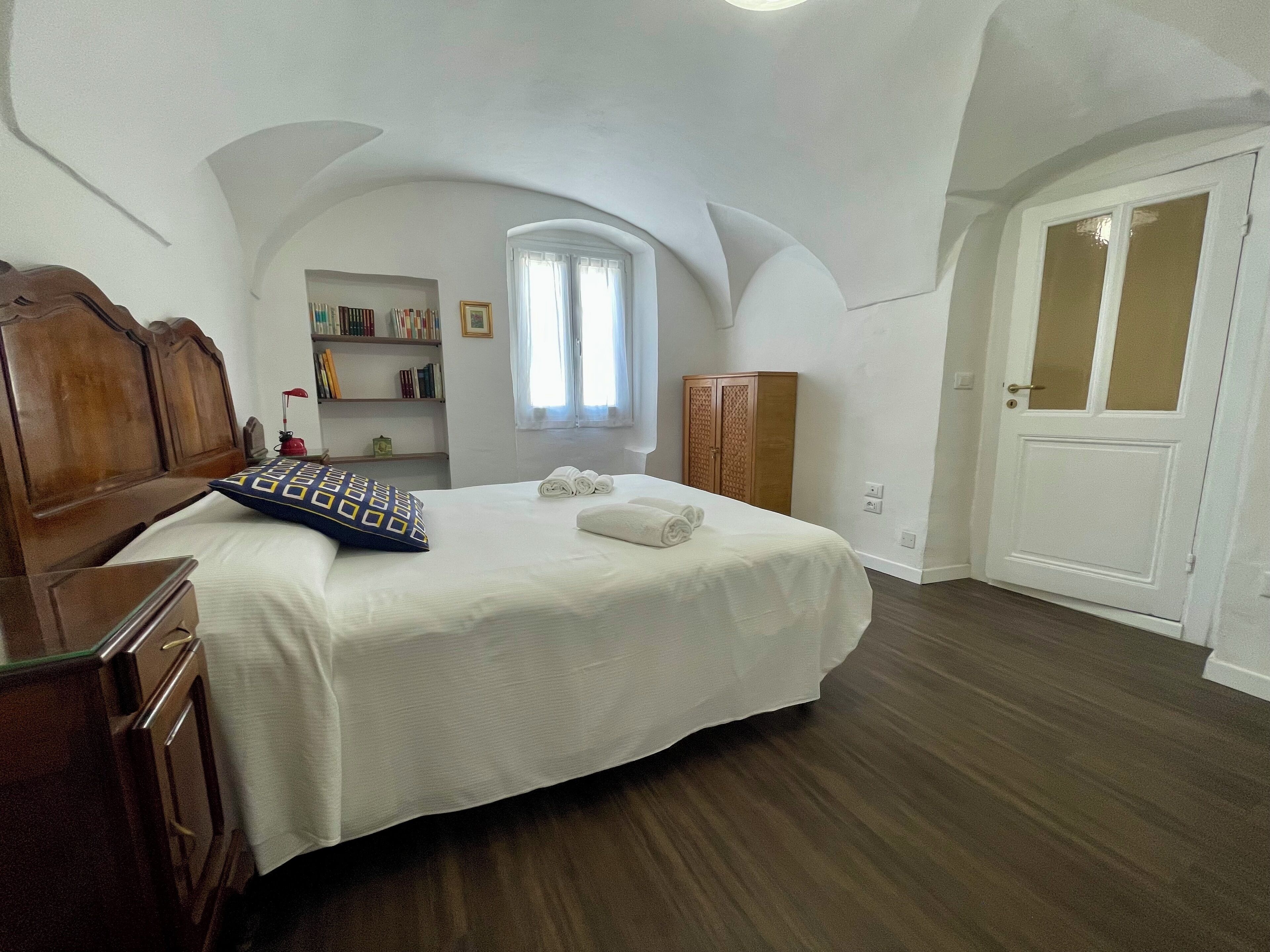 Apartment, Multiple Beds, Pets allowed | Iron/ironing board, free WiFi