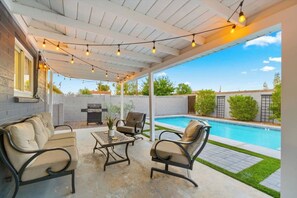 Terrace/patio - Desert Pool Cabin | Game Yard · Old Town Views (Scottsdale)