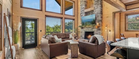 Cabaña, varias camas, vista al jardín (Peaceful Paradise) | Área de sala de estar