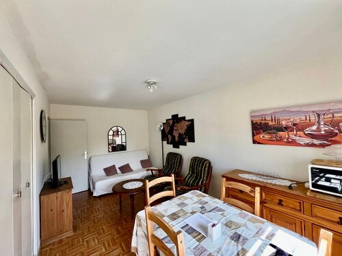 Helles T2 mit WLAN und Waschmaschine im Zentrum von La Roche-Posay