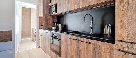 Refrigerador, microondas y lavavajillas