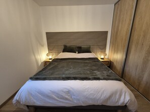 2 bedrooms, free WiFi - New 2-bedroom apartment with parking, ground floor (Arâches-la-Frasse)