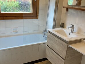 Hair dryer - Central apartment 2 bedrooms, 6 people, Les Carroz d'Arâches (Les Carroz d'Arâches)