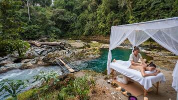 Massages des tissus profonds, massages sportifs, massages sur la plage