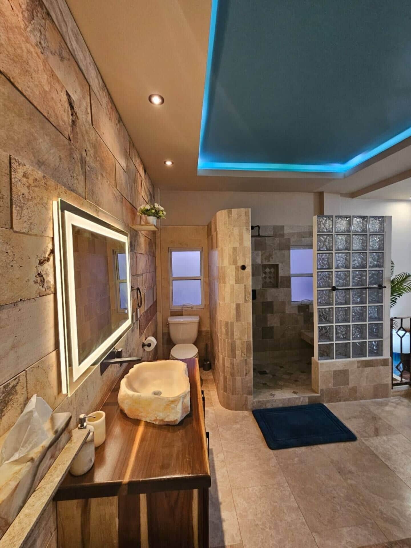 Towels, soap, shampoo, toilet paper