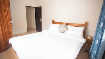 3 habitaciones y caja de seguridad en la habitación