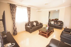 Smart TV - Large Premium Four Bedroom House at Trassaco East Legon (Madina)