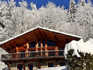 Exterior - Luxury Chalet 5 Bedrooms with Jacuzzi and Parking (Arâches-la-Frasse)