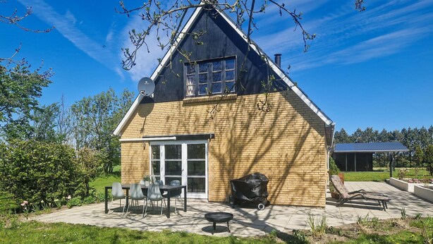 Outdoor dining - 3 bedroom cozy home in Vrå (Vrå)