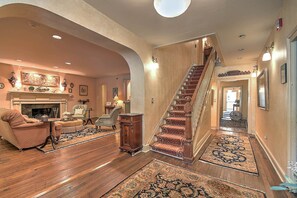 Interior - Jury Room at The Historic Eureka Inn and Event Center (Jonesborough)