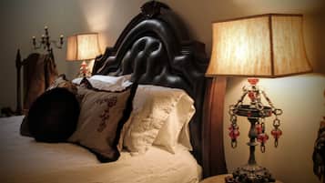 Silitysrauta/-lauta, Wi-Fi, vuodevaatteet