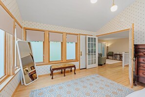 House (5 Bedrooms) | Property amenity - Minnehaha Grove (Minneapolis)