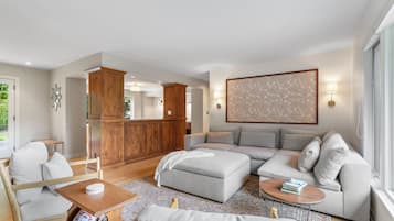 Villa (5 Bedrooms) | Property amenity