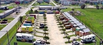 Shasta economy beach cabin