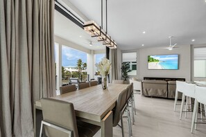 Interior - Oyster Cluster Vacation Home (Fort Myers Beach)