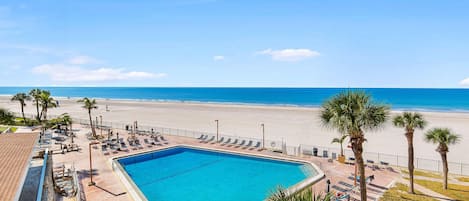 Appart'hÎtel, plusieurs lits (Redington Towers 3A) | Piscine | Piscine chauffée