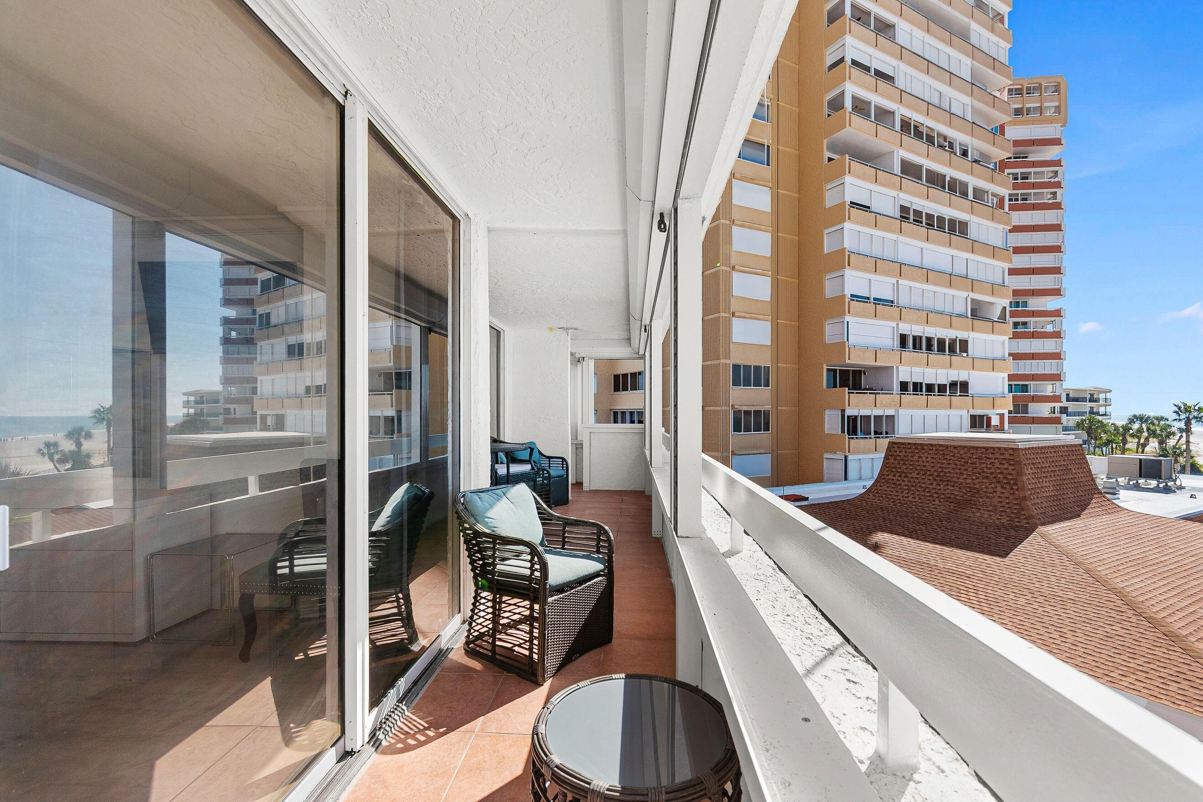 Apartment, Mehrere Betten (Redington Towers 3A) | Unterkunftsgelände