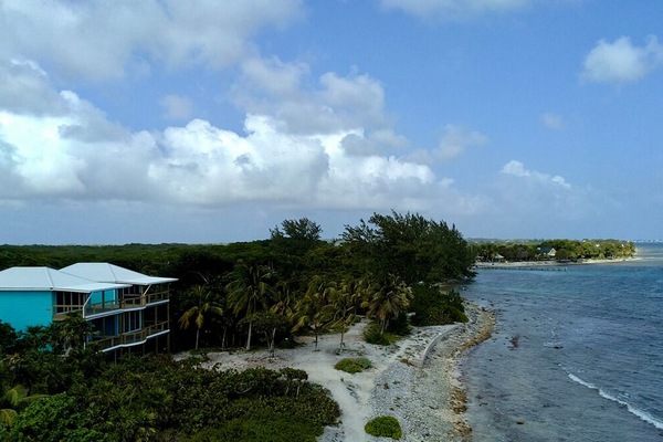 Quatro Vista Resort View of the East