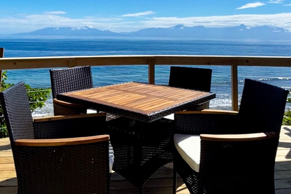 Quatro Vista Dining View