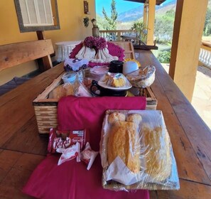 屋外ダイニングエリア