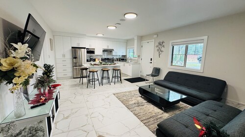 Peaceful 2 Bedroom Farmhouse