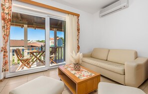 TV - Nice apartment in Palit with swimming pool (Palit)