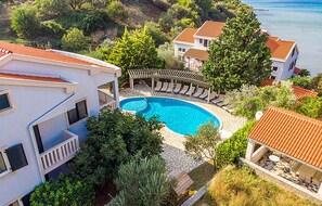 Pool - Cozy apartment in Kampor with swimming pool (Kampor)