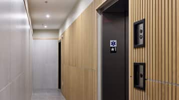 3 habitaciones y escritorio