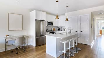 3 habitaciones y escritorio