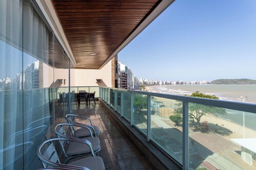 Apto Pet Friendly com 3 Su tes e Vista Para o Mar