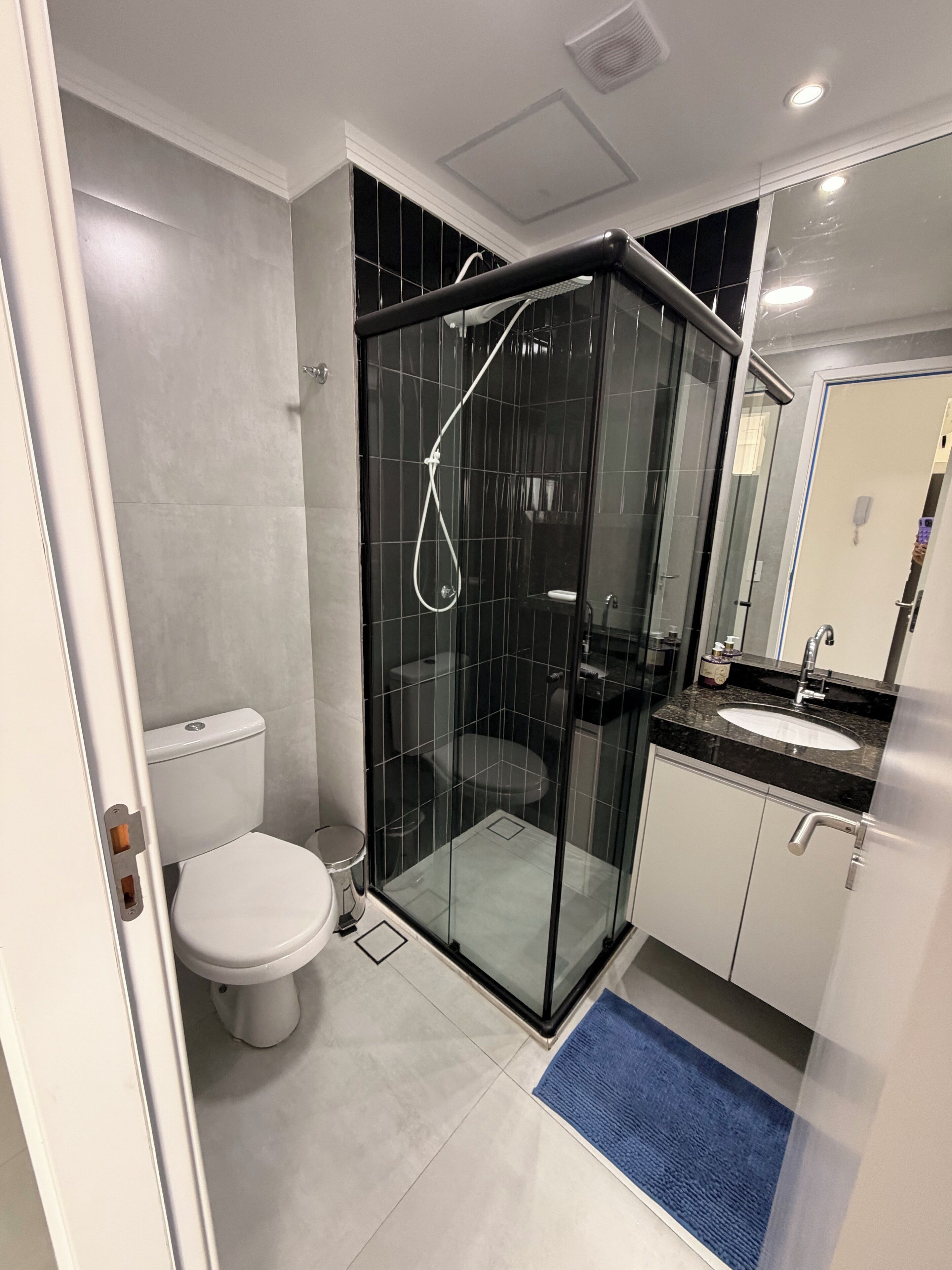 Assecador de cabells i tovalloles 