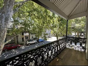 Property grounds - Prime Paddington 3BR Terrace | Walk to CBD (Paddington)