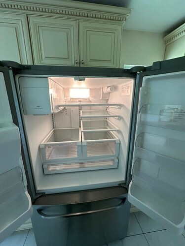 3-bedroom house in pleasant Port St. Lucie with AC comfort